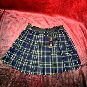 Current Mood Plaid skirt
